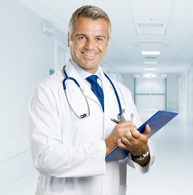 bigstock-happy-smiling-mature-doctor-wr-14507972 SBAO Sobre la responsabilidad médica